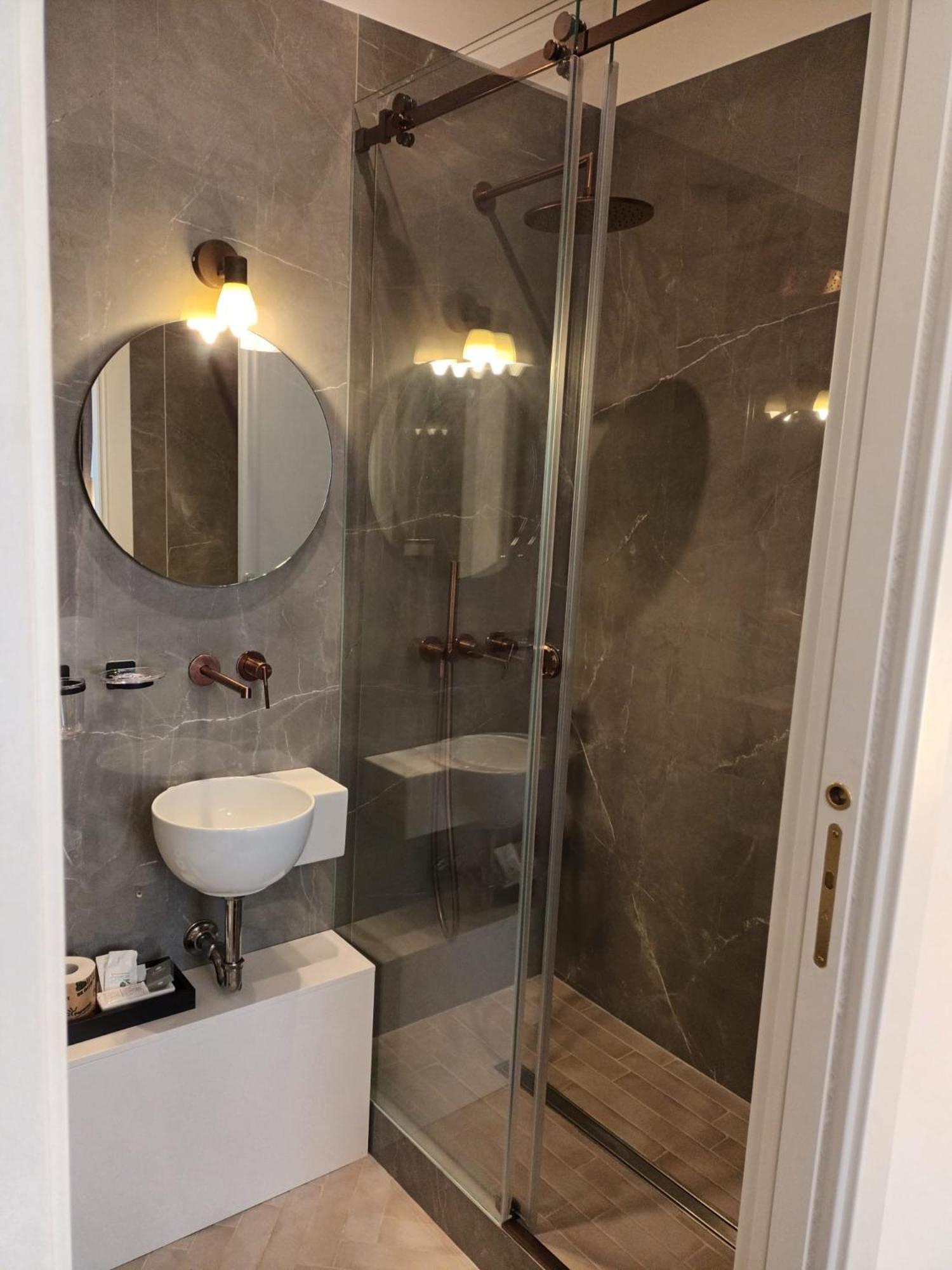 B&Bari, Via Crollalanza, Le Case Di Aurelia Guesthouse Buitenkant foto